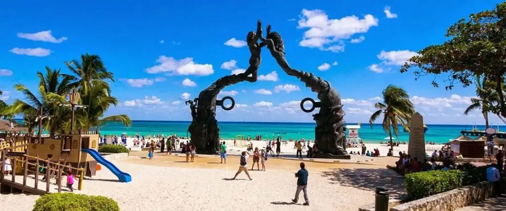 playa del carmen tierras mayas 